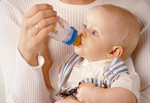 sữa tăng cân cho trẻ 1 tuổi 