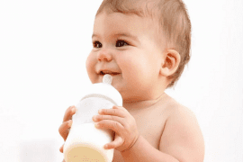 Uống sữa tăng cân đúng cách, cân nặng của bé tăng vù vù