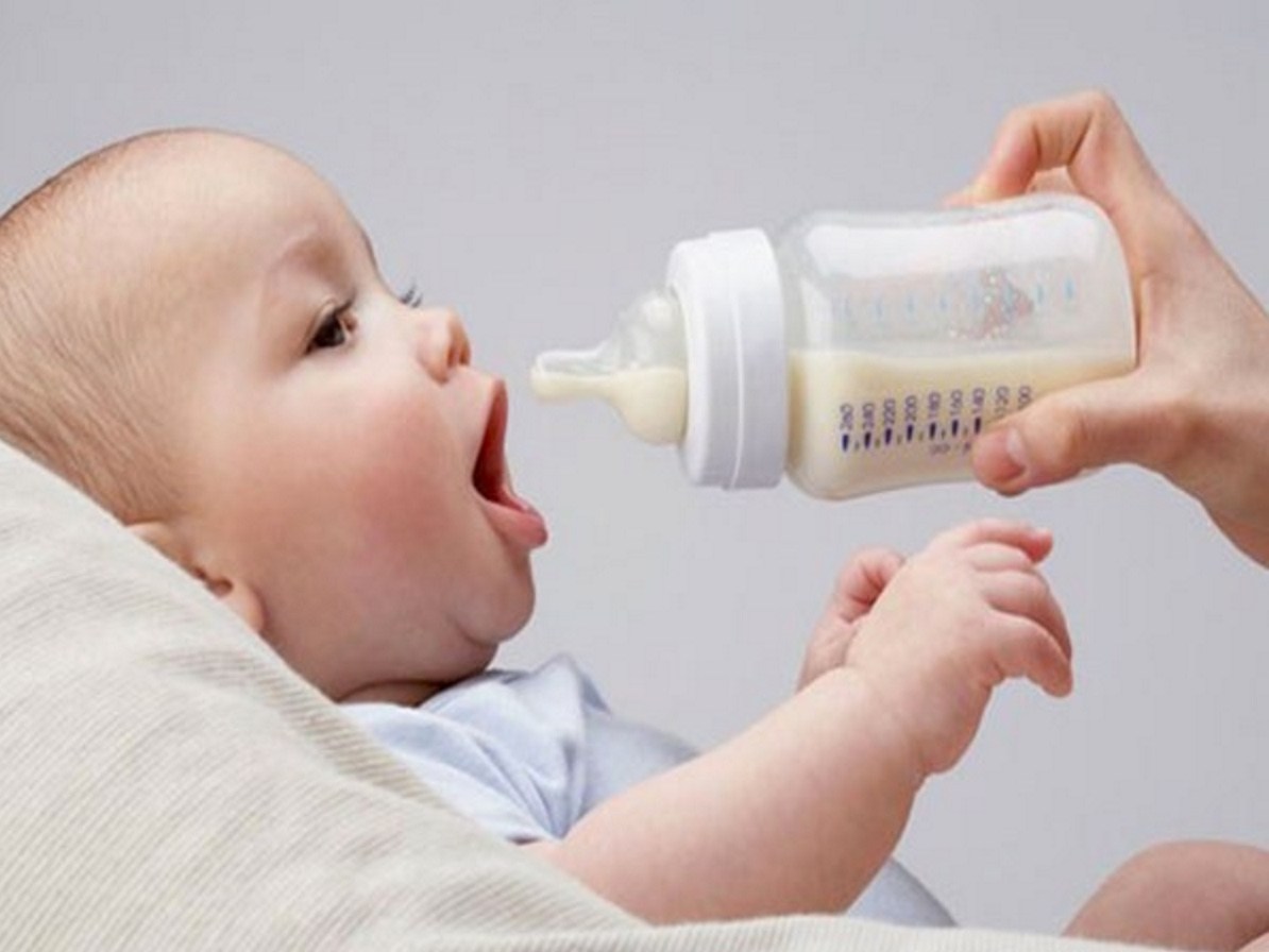 Sữa cho trẻ bị tiêu chảy
